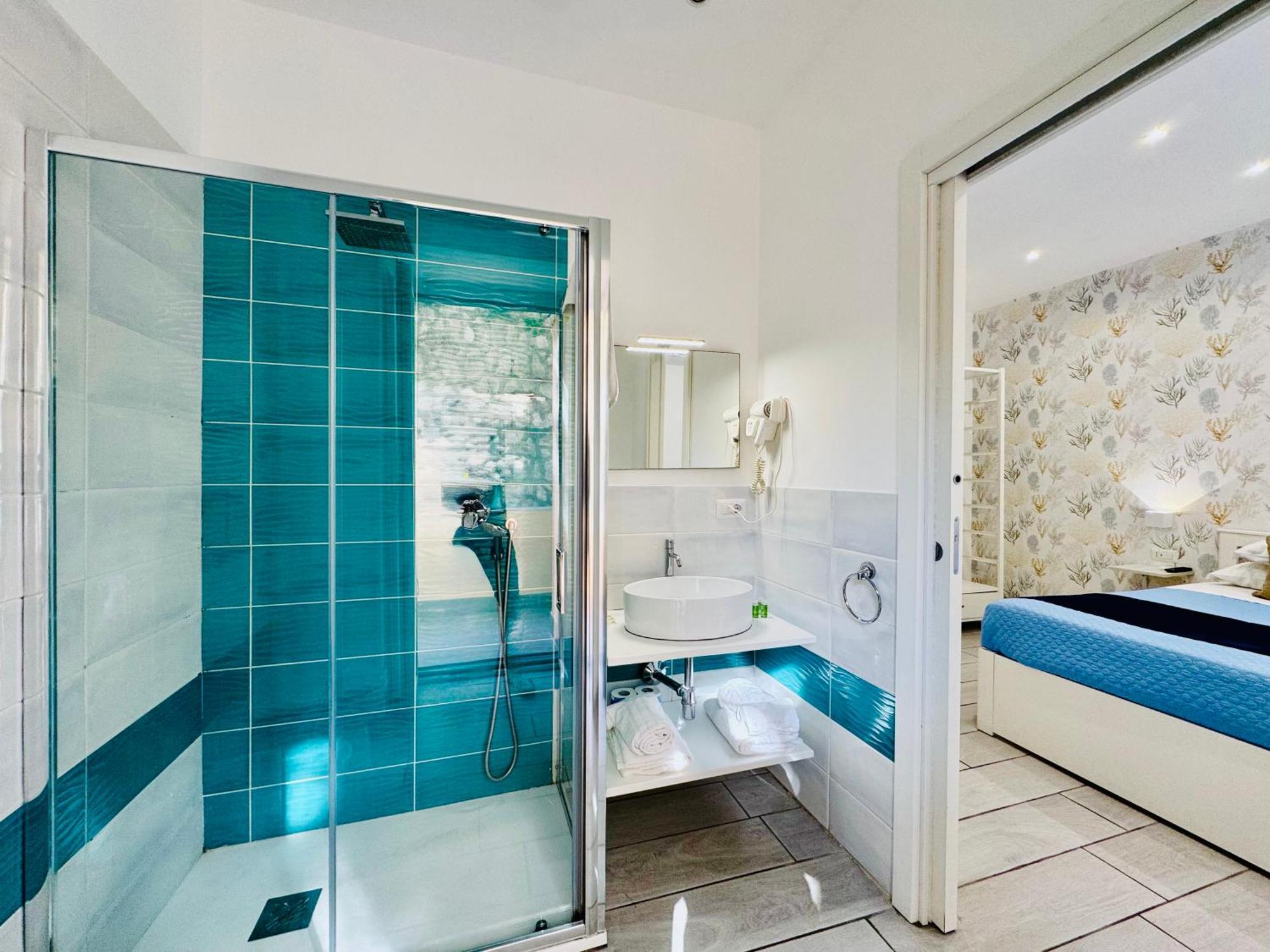Yourhome - Blue Marina Rooms 索伦托 外观 照片